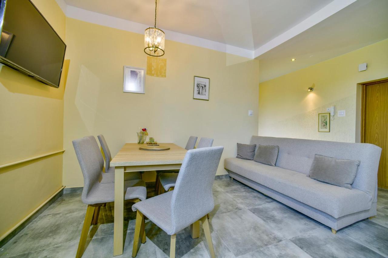 Apartament U Ewy W Kolobrzegu Podczele - 2 Sypialnie 50M2, Wifi I Darmowy Parking! Extérieur photo