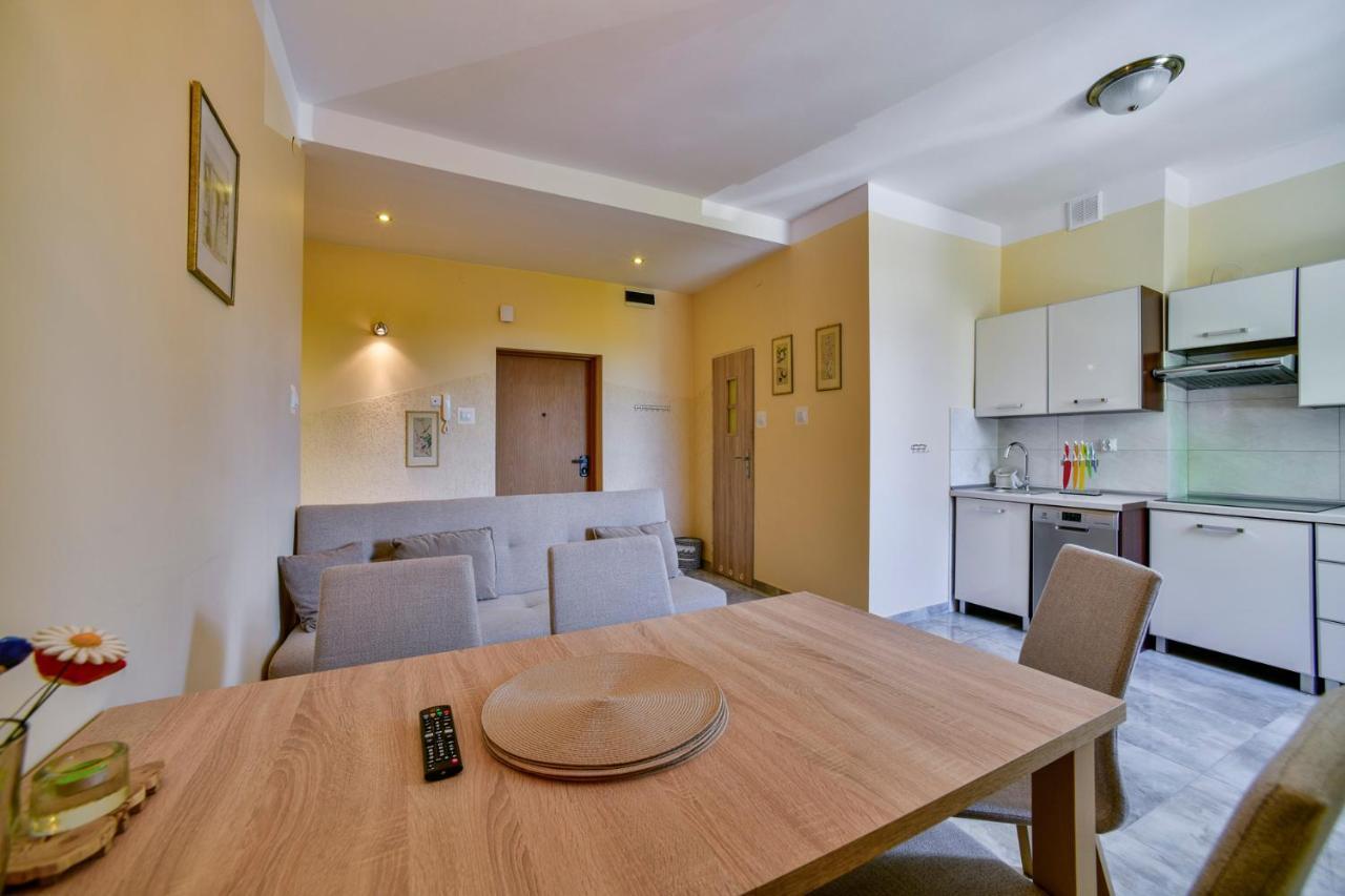 Apartament U Ewy W Kolobrzegu Podczele - 2 Sypialnie 50M2, Wifi I Darmowy Parking! Extérieur photo